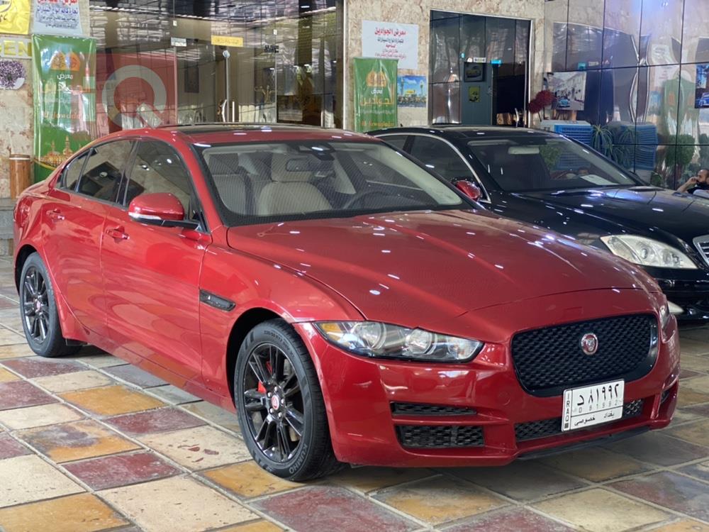 جاگوار XE